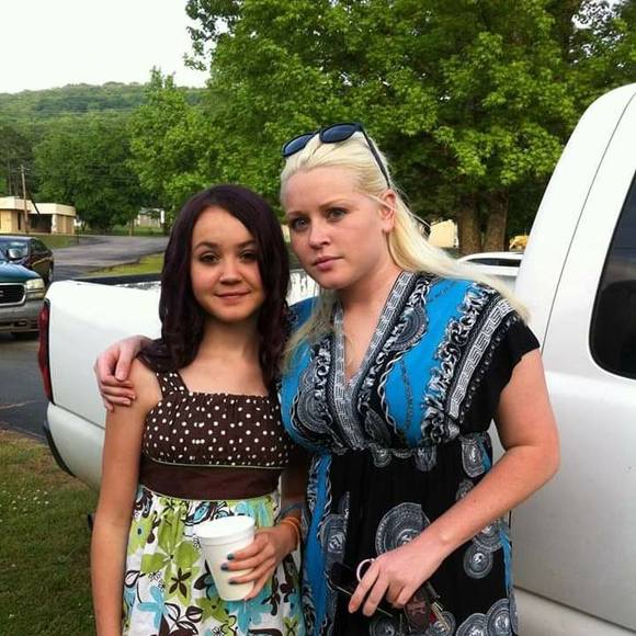 Meet your Posher, Lauren - Picture 1 of 1